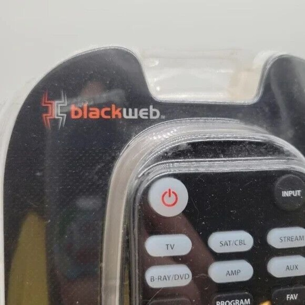 Blackweb 6-Device Universal Remote Backlit Buttons Streaming‎ Device Support - Picture 4 of 10